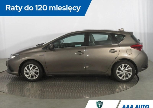 Toyota Auris cena 72000 przebieg: 71143, rok produkcji 2017 z Łobżenica małe 254